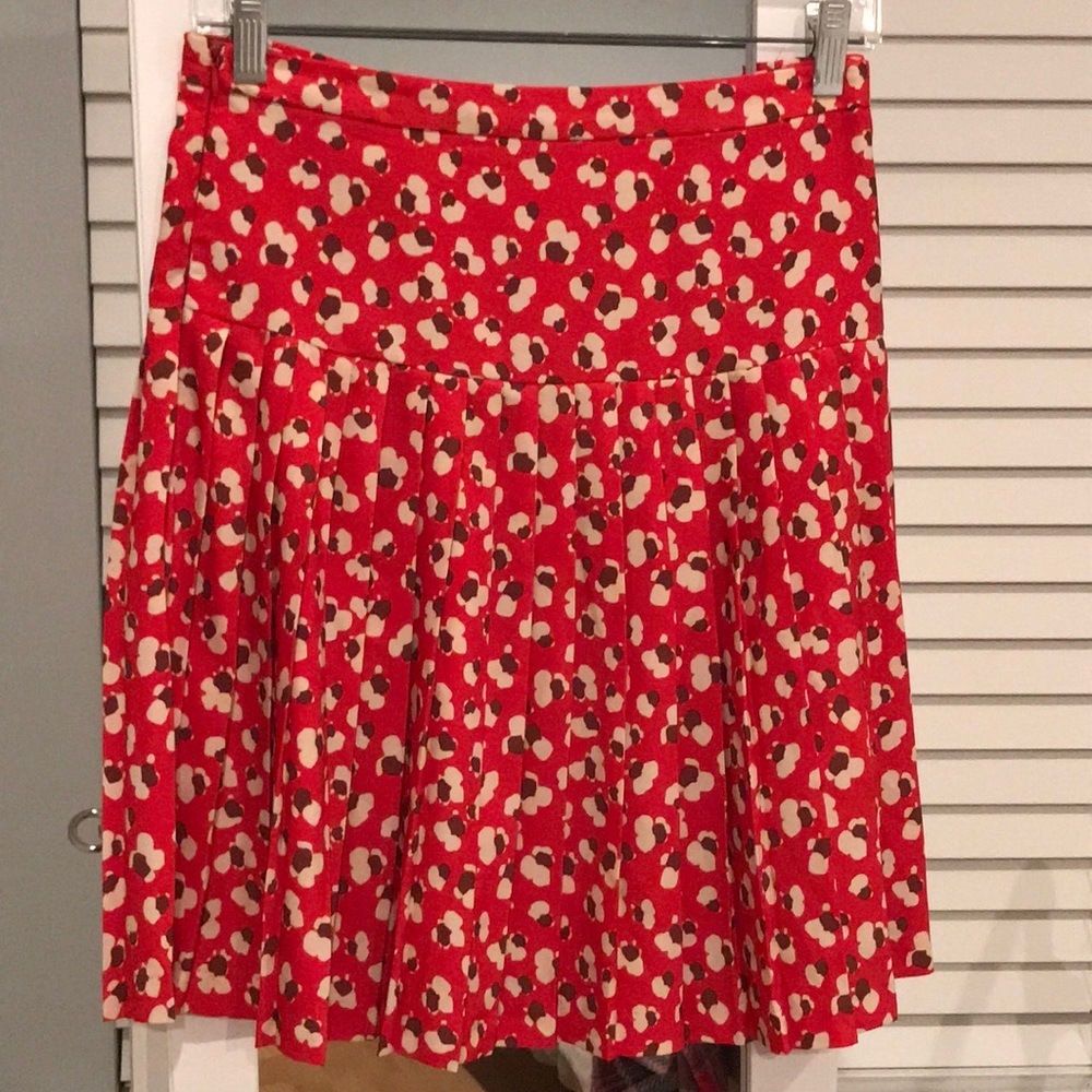 French Connection Red Floral Pleated Skirt sz 10